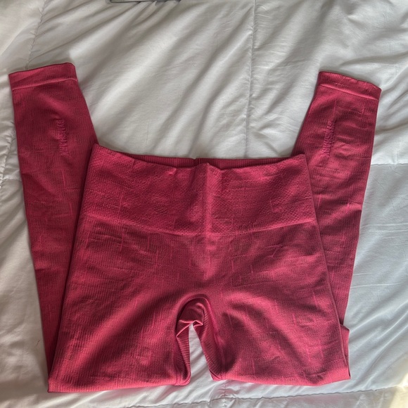 Pink Activewear Set - Picture 5 of 11